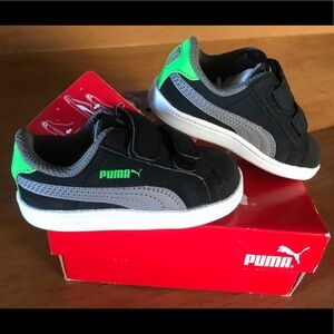 PUMA Smash Fun Buck V Inf. Gray Black Green 5C